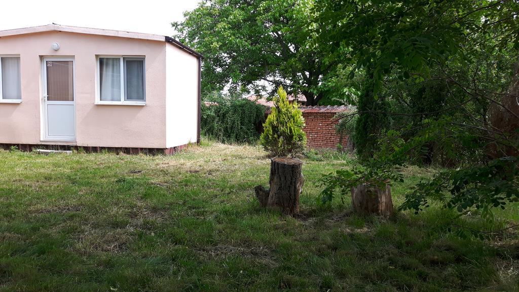 Complex Fretly Villa Gorni Dabnik Kültér fotó